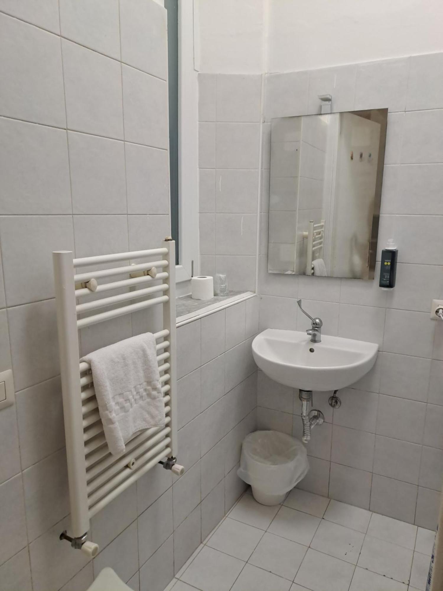 Giappone Inn Flat Λιβόρνο Εξωτερικό φωτογραφία